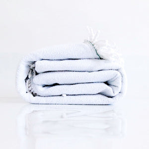 Owl's Dream Round Tapestry Blanket