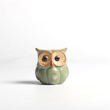 Load image into Gallery viewer, Solo Owl Mini Flower Pot