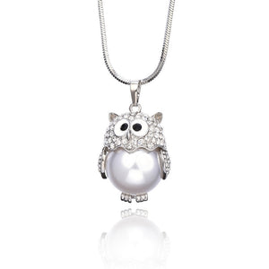 Owl's Fresh Water Pearl Pendant Necklaces