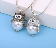 Load image into Gallery viewer, Owl&#39;s Fresh Water Pearl Pendant Necklaces