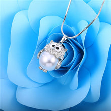 Load image into Gallery viewer, Owl&#39;s Fresh Water Pearl Pendant Necklaces