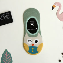Load image into Gallery viewer, Cutesy Owl No Show Socks (1 pair)